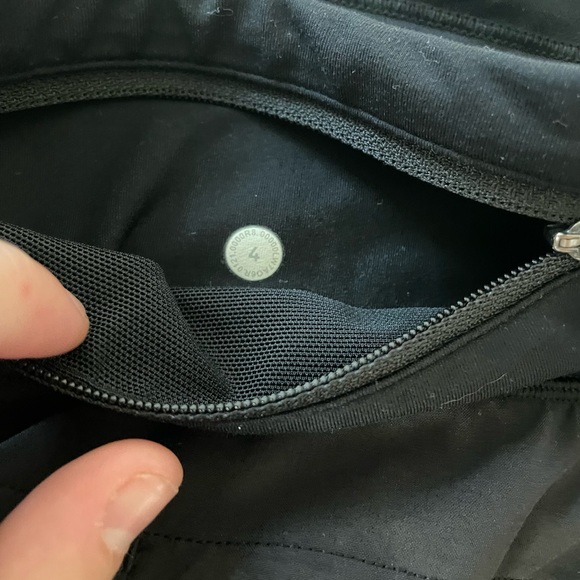 Lululemon shorts - Picture 4 of 4